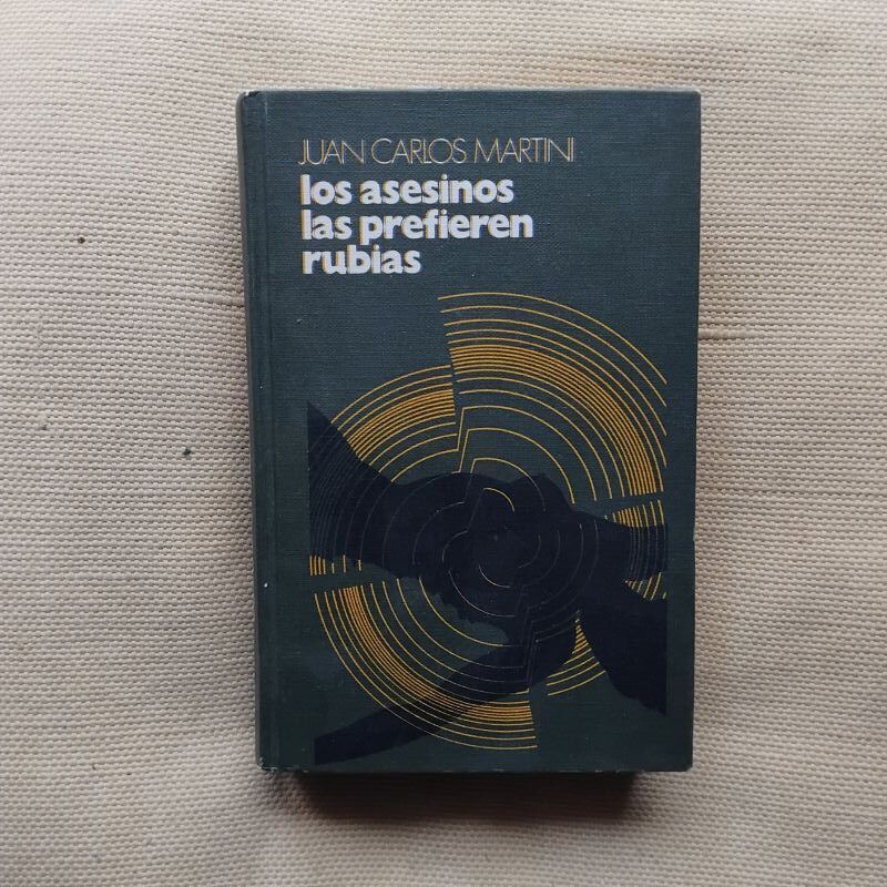 El agua en los pulmones / Los asesinos las prefieren rubias, de Juan Carlos Martini - Imagen 2