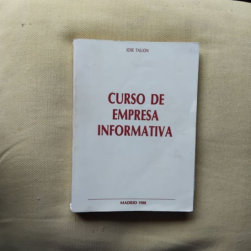 Curso de empresa informativa, de José Tallón