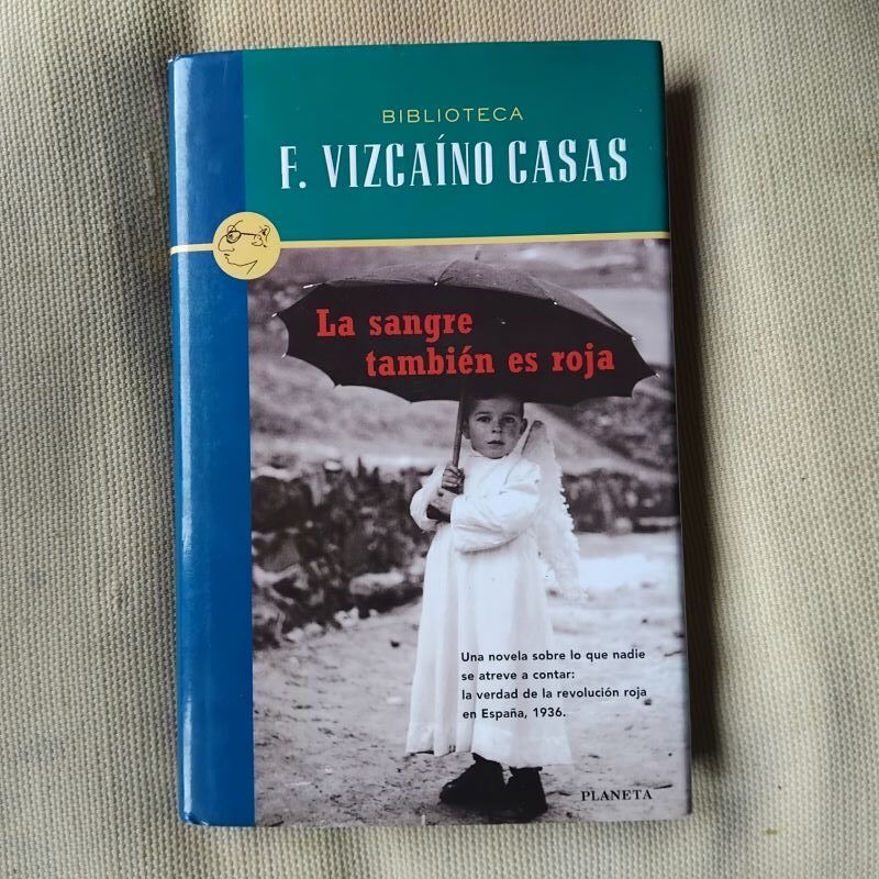 La sangre también es roja, de Fernando Vizcaíno Casas