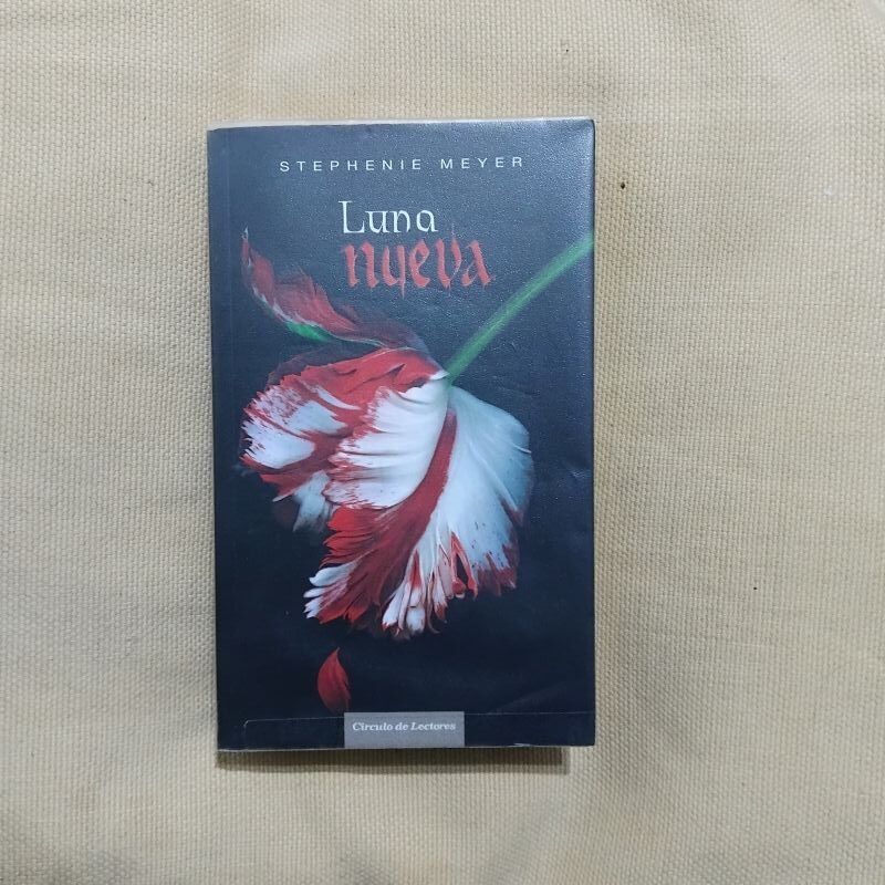 Luna nueva, de Stephenie Meyer