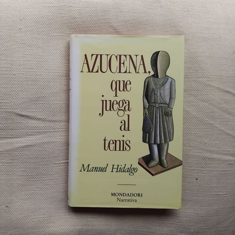 Azucena, que juega al tenis, de Manuel Hidalgo