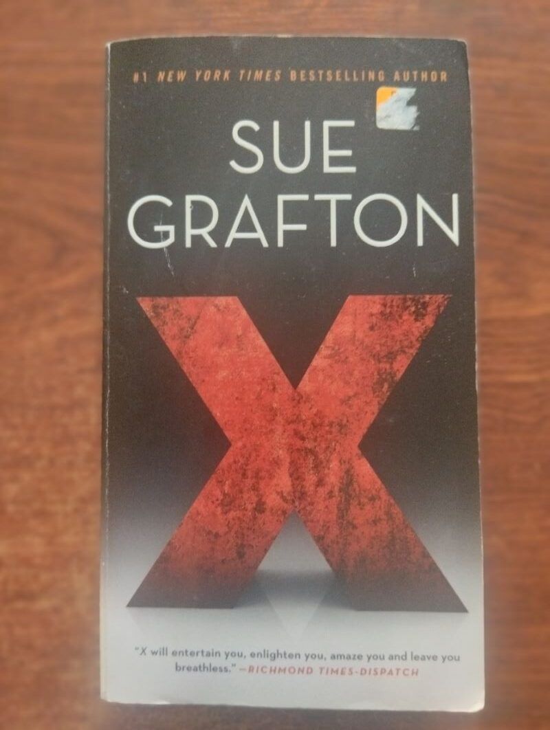 X (in English), by Sue Grafton