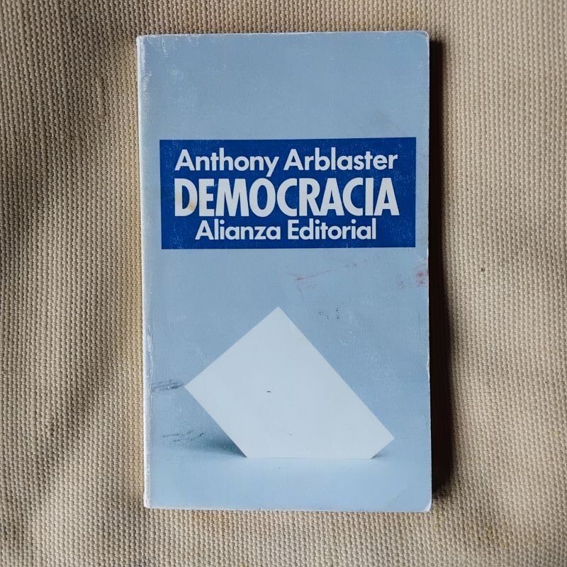 Democracia, de Anthony Arblaster