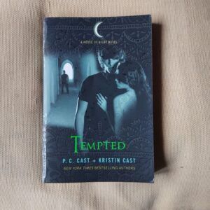 Tempted. House of Night 6, by P.C. Cast + Kristin Cast