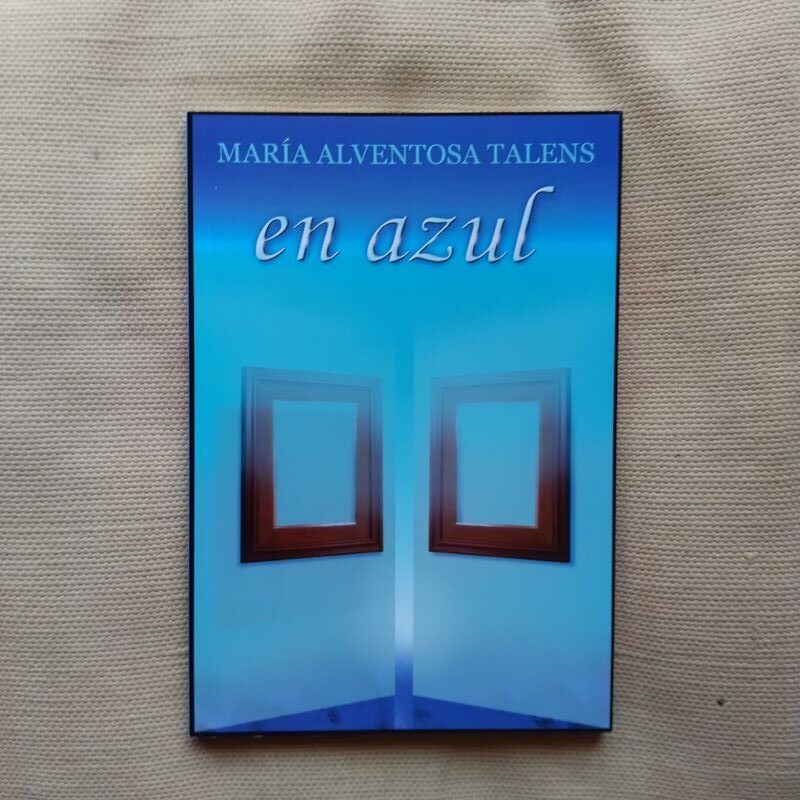 En azul, de María Alventosa Talens