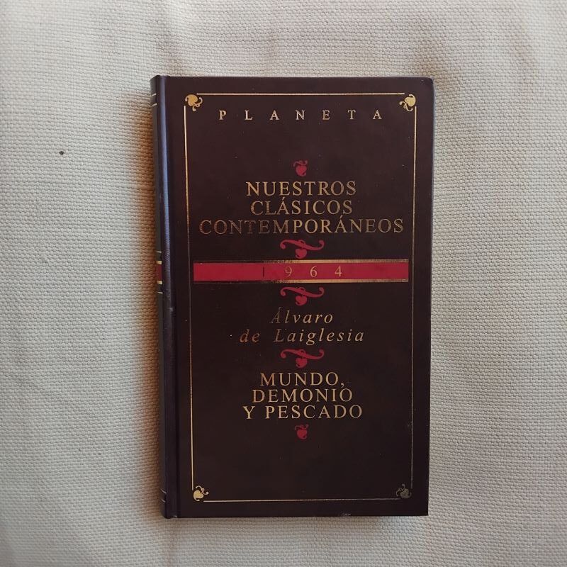 Mundo, demonio y pescado, de Álvaro de Laiglesia
