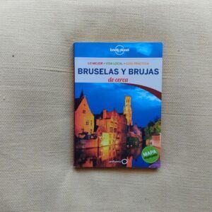 Bruselas y Brujas de cerca (guía) (sin mapa desplegable)