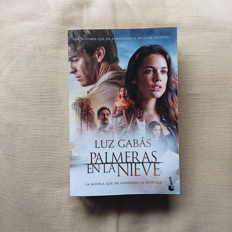 Palmeras en la nieve, de Luz Gabás