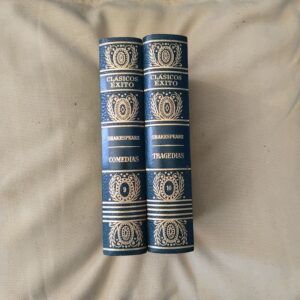 Clásicos Éxito, volúmenes IX (Comedias) y X (Tragedias), de William Shakespeare