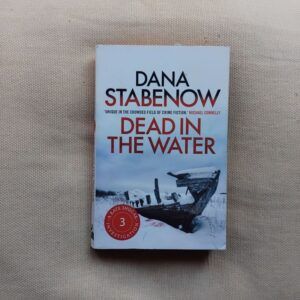 Dead in the Water (Kate Shugak 3), de Dana Stabenow